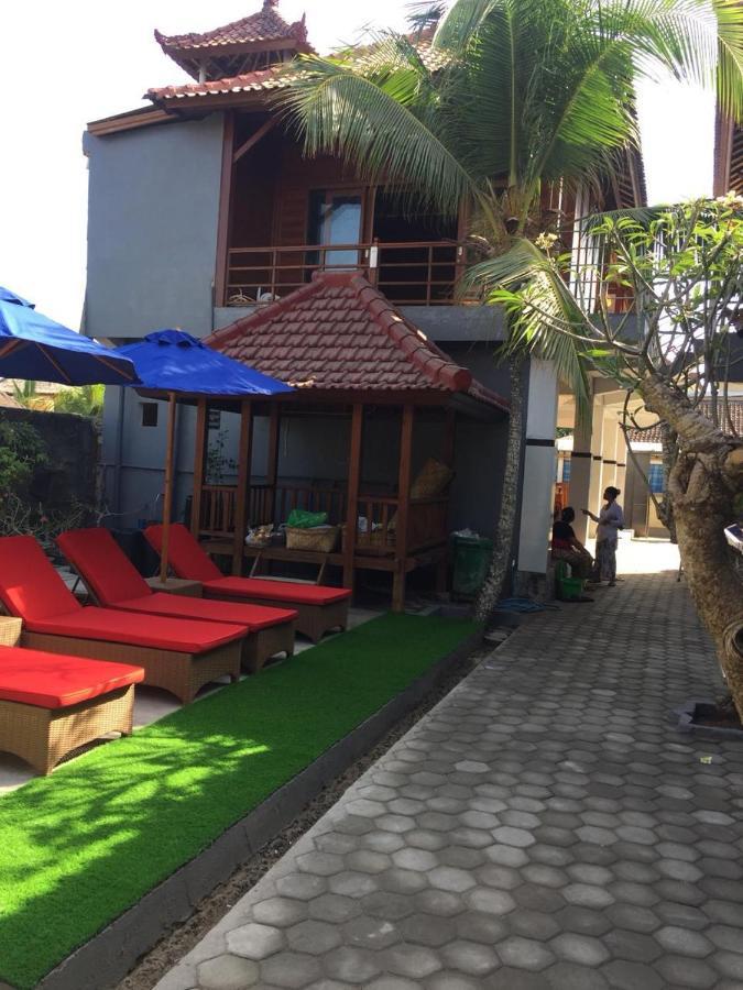 Wahyu Homestay 1 누사 렘봉안 외부 사진