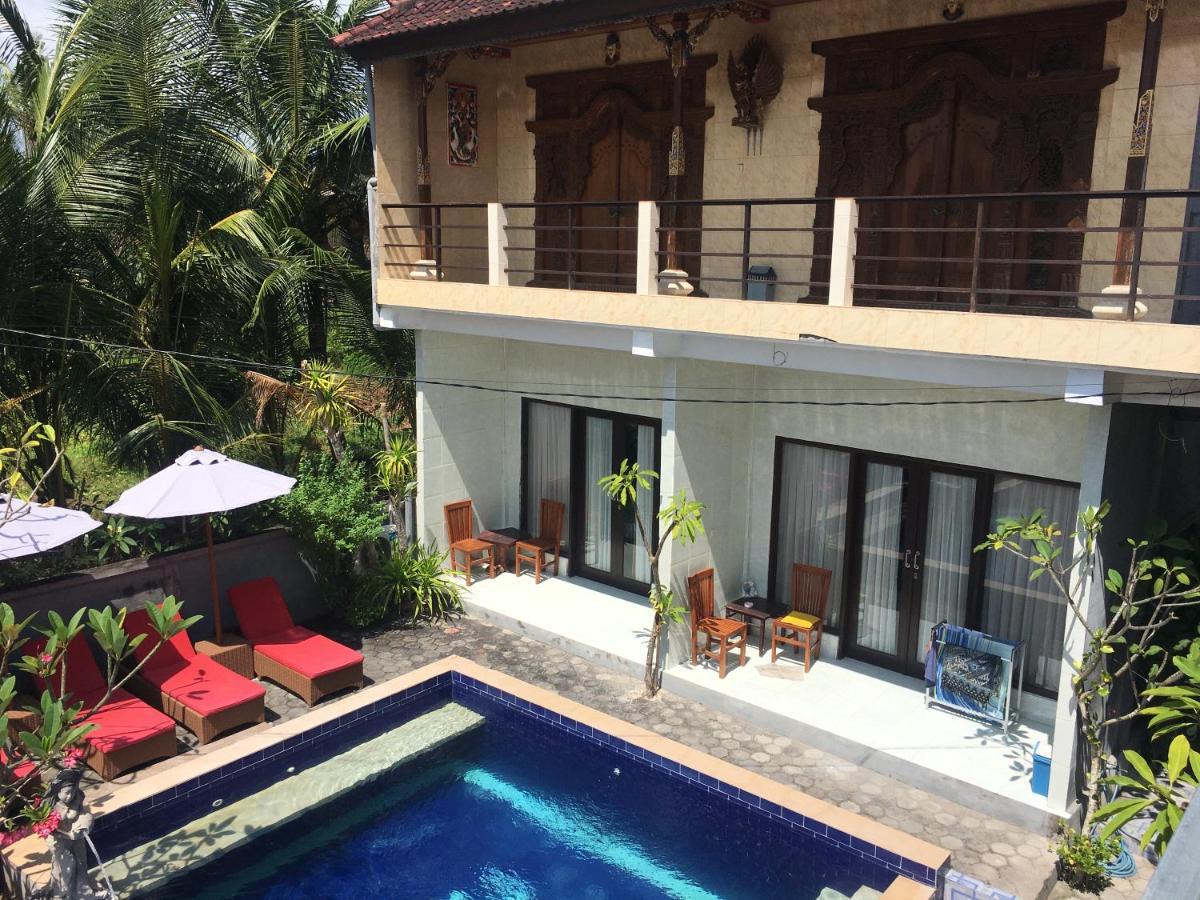 Wahyu Homestay 1 누사 렘봉안 외부 사진