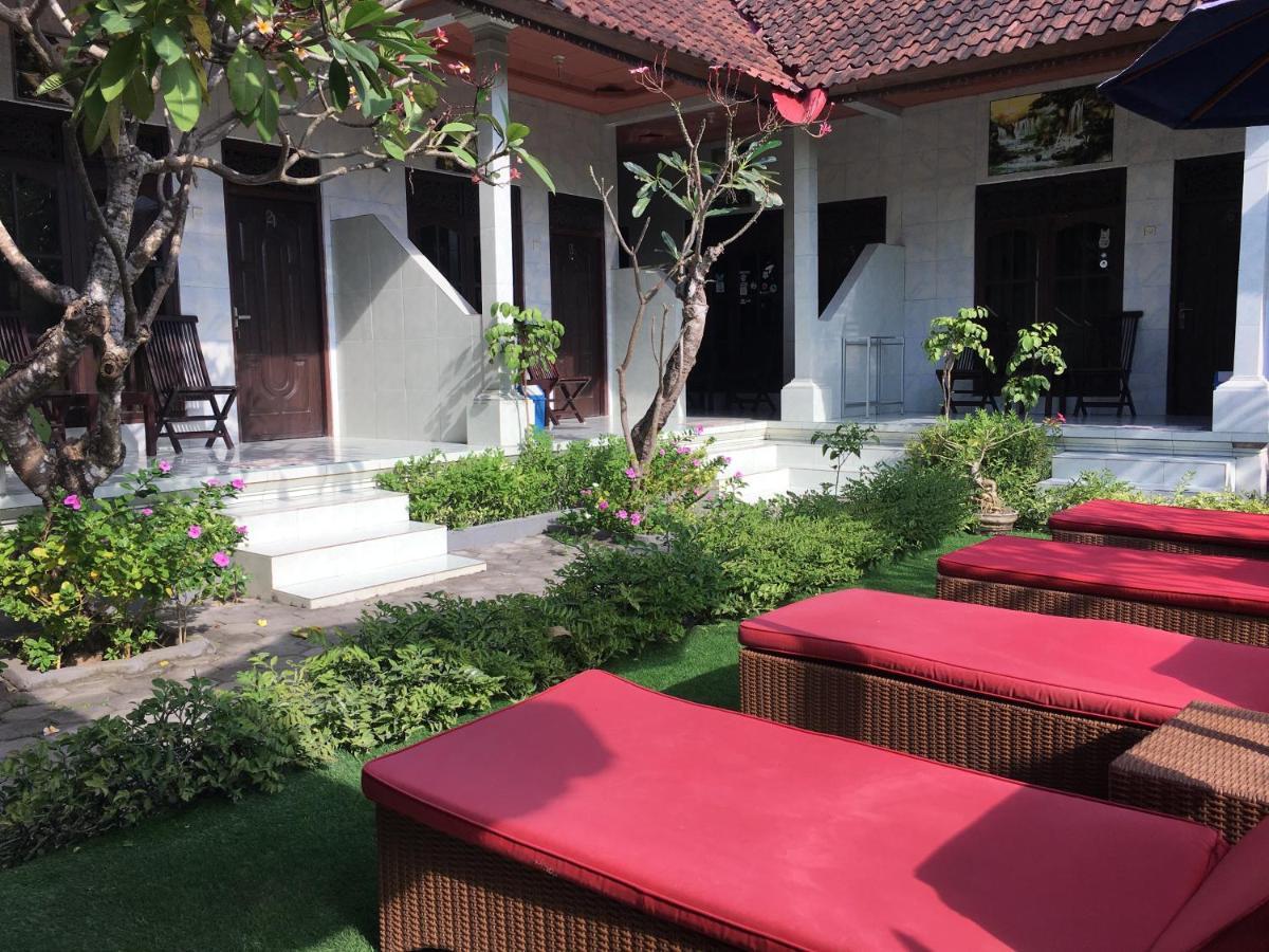 Wahyu Homestay 1 누사 렘봉안 외부 사진