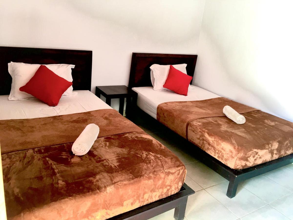 Wahyu Homestay 1 누사 렘봉안 외부 사진