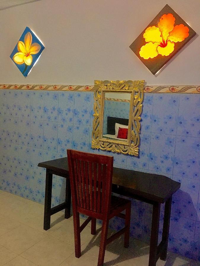 Wahyu Homestay 1 누사 렘봉안 외부 사진